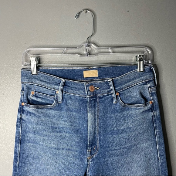 MOTHER Denim Mid Rise Dazzler Ankle Jeans - Picture 4 of 15